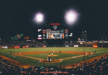 足球直播-世俱杯球队比赛协调性提升路径：多线协作与团队执行力结合