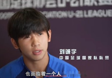 足球直播-2023年勇士队通过调整替补阵容提升了整体轮换深度