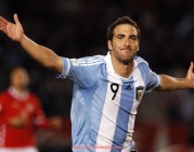 足球直播-篮球运动中“篮下假动作频率”是否已与裁判判罚机制关联度加深